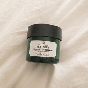 The Body Shop tea tree anti-imperfections mask